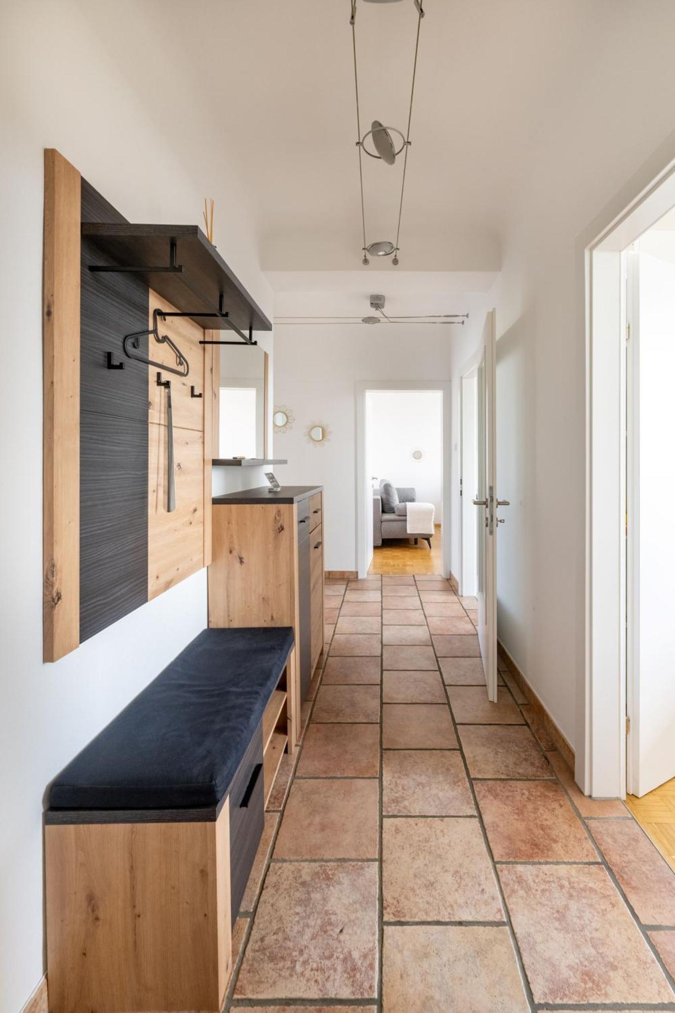 Tamliving Zentrum Luxus Parken Messe Wifi Traumaussicht Sunrise&Sunset Graz Exterior photo